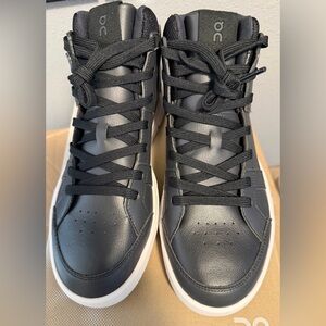 On cloud men’s 7.5 the Roger clubhouse mid- new in box